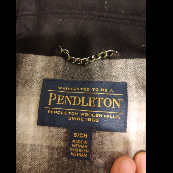 Pendleton Men's Black Cascade Wool Shirt Jacket - Picture 11 of 11